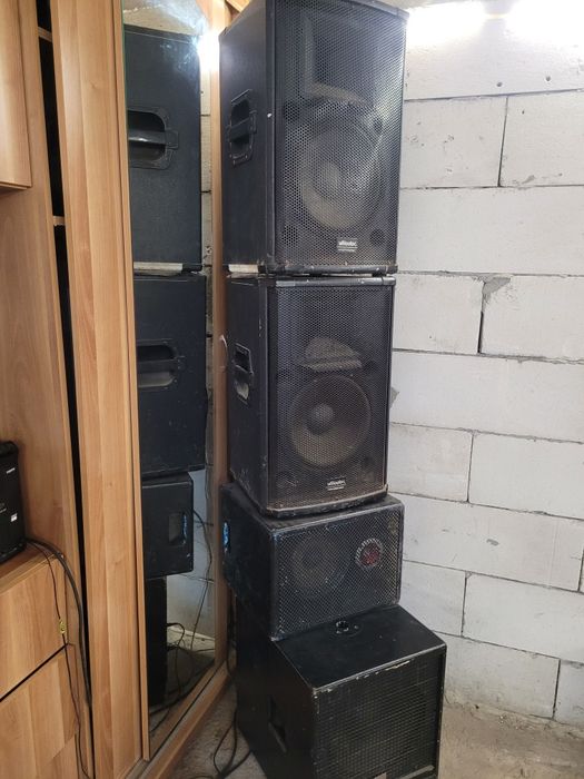 Subuwer activ de 600v cu 2 boxe vlliodor și Anca o boxa - bass pasiva pnt detalii în mesaj