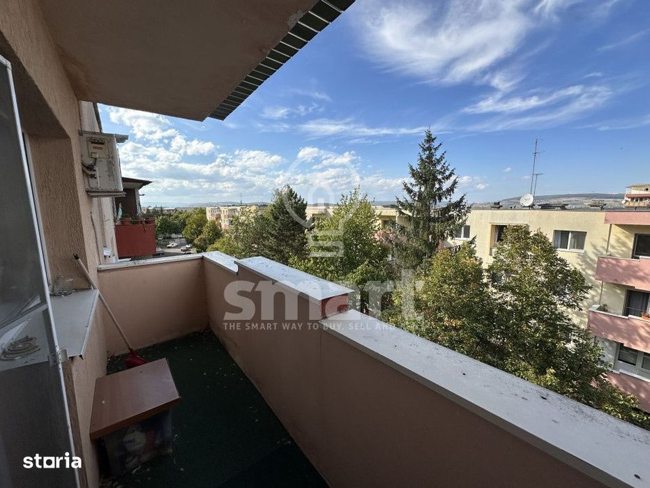 Apartament 3 camere decomandat Zorilor cu parcare - More