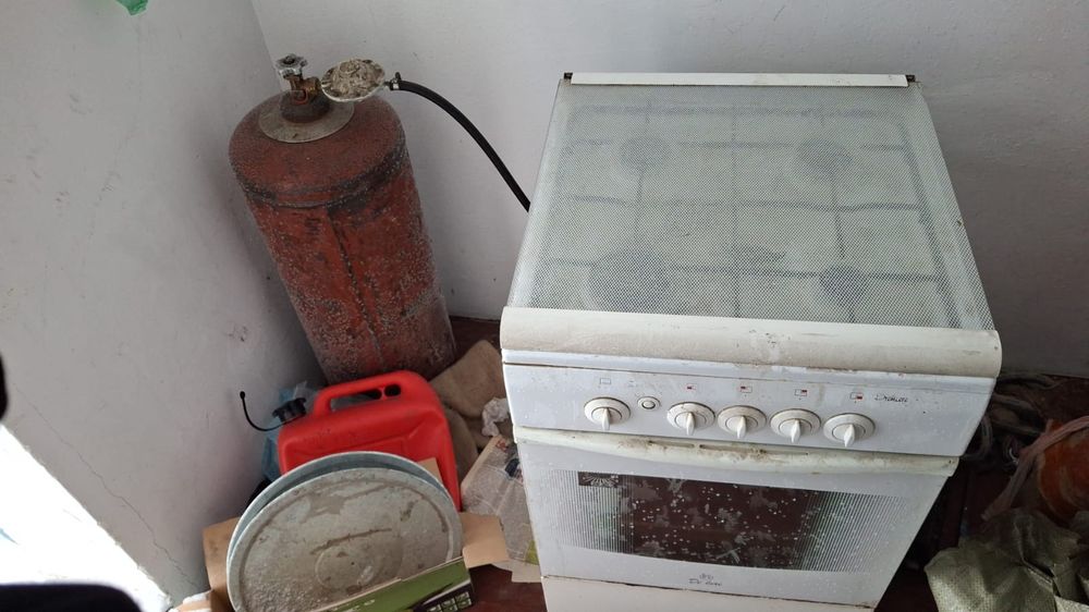 Газовая плита с баллоном