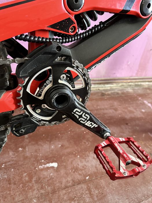 Yt Tues 2016 marime M