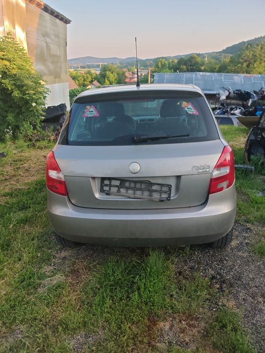 Ușă portiera fuzeta  skoda fabia 2