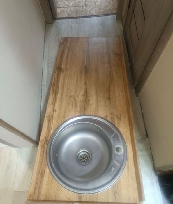 Раковина со столешницей