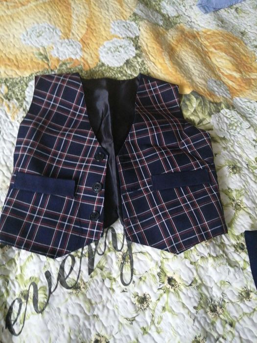 Продам школьную форму