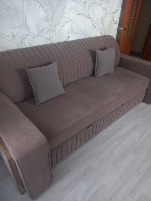 Продам новый диван