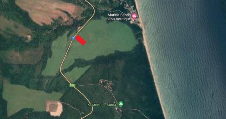 Продава се Парцел в Бургас, Център - 9600 кв.м за 16 €/кв.м - Снимка #1