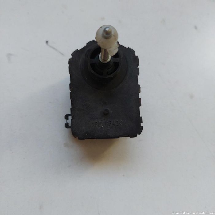 Motoras Far Dreapta Fata Toyota Land Cruiser 150 (Trj15_, Kdj15_, Grj15_, Gdj15_) [ 2009 Oem 838838T858