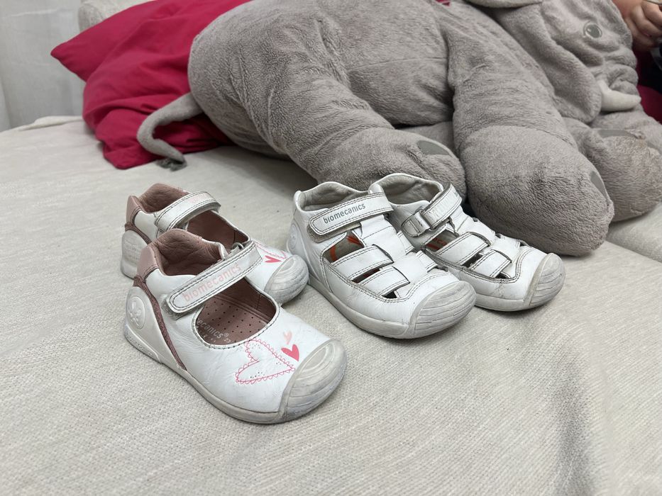 Детская обувь и  одежда