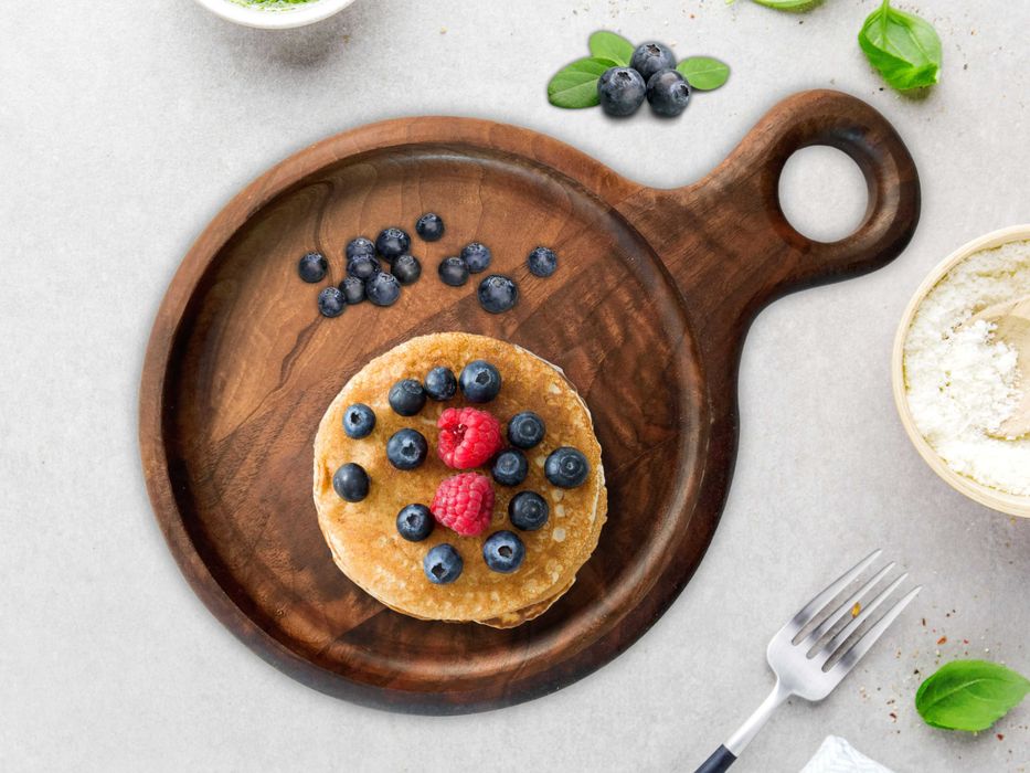 Venitera орехово плато Ø17.5 см – ръчна изработка, сервиране и декор