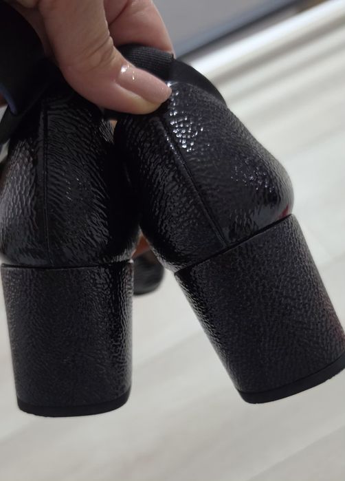Pantofi Musette piele naturală lăcuită 37