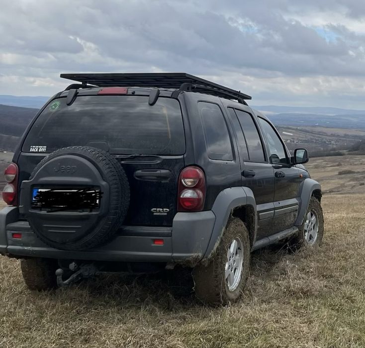 Vând Jeep Cherokee KJ 2006 – 2.8 CRD – Cutie automată