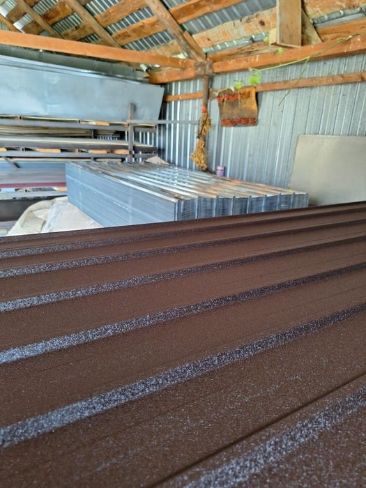 Tablă cutata colorată