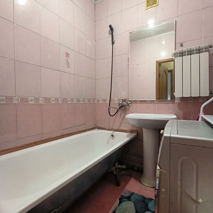 Продам 3 ком квартиру ЖД Вокзал