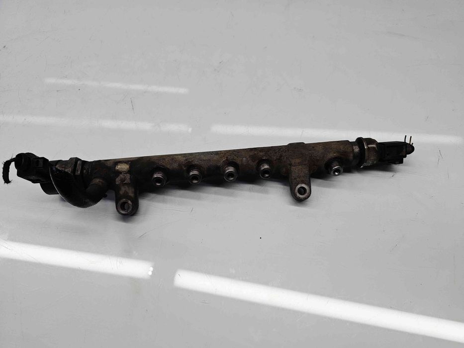 Rampa injectoare  Volkswagen Golf 6 (5K1) [Fabr 2009-2013] 03L089G 2.0