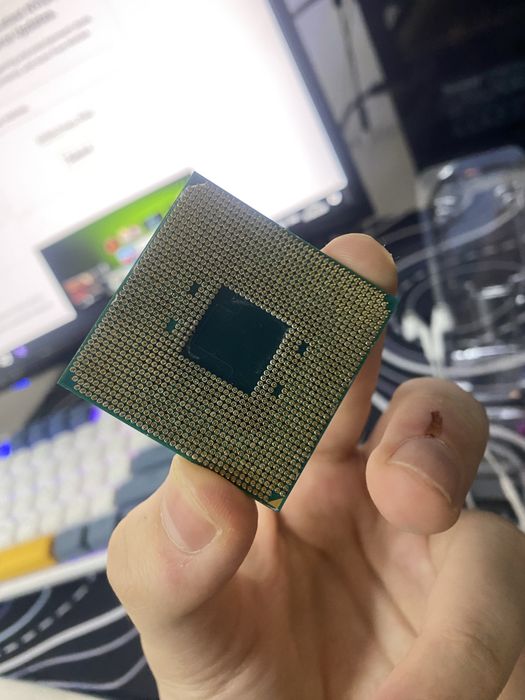 Ryzen 3 3200g OEM