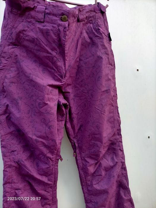 Спортивные штаны, шорты