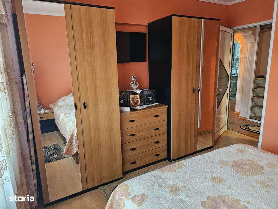 3 camere Mioveni