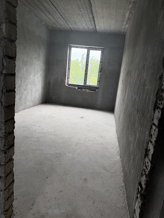 Srochna dom sotiladi