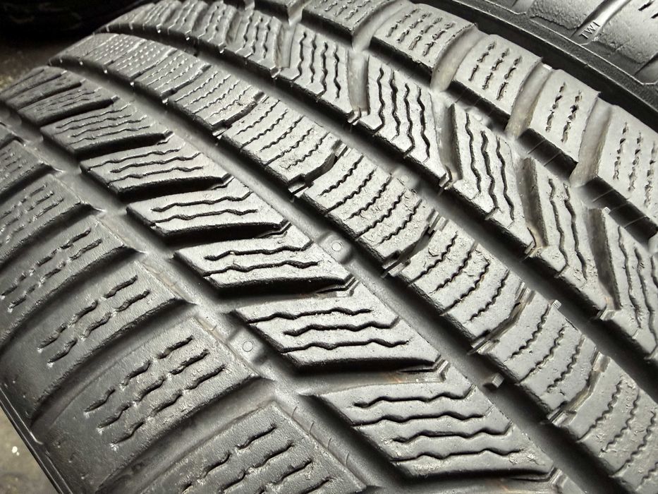 4x Anvelope Iarna 225/45 r18 M+S - Continental WinterContact TS870P