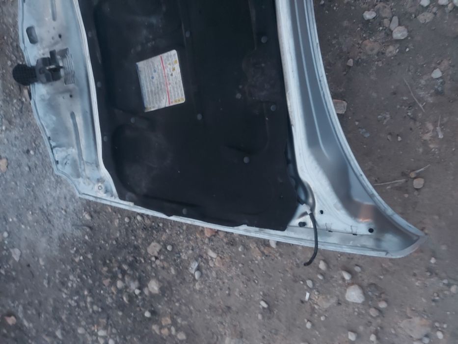 Оригинален капак за Алфа Ромое 147