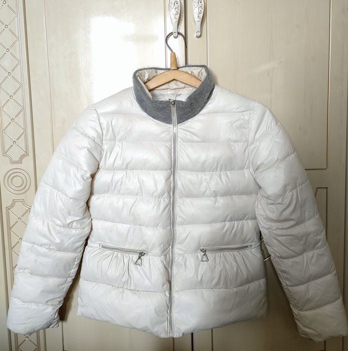 Продается весенняя куртка