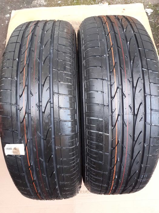 Doua anvelope de vara BRIDGESTONE    215/65 R17