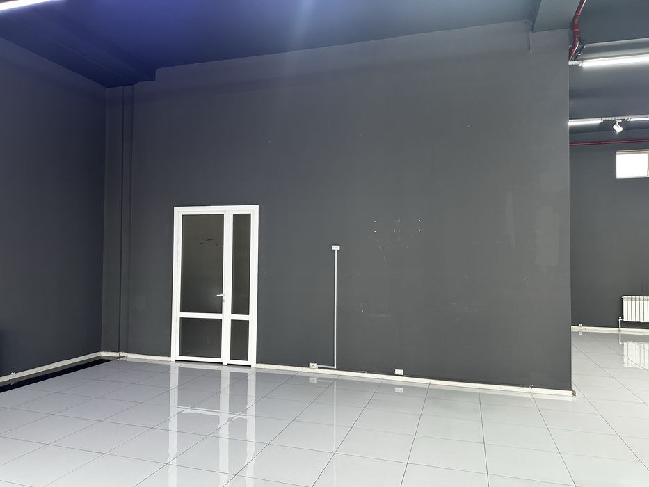 Сдаётся в аренду помещение 400m2. Сергели, мост «Ўзгариш»