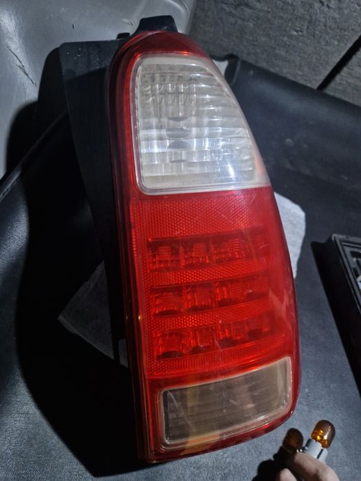 Фонарь 4Runner правый