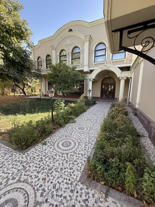 Продается дом по цене земли Чайхана Салом