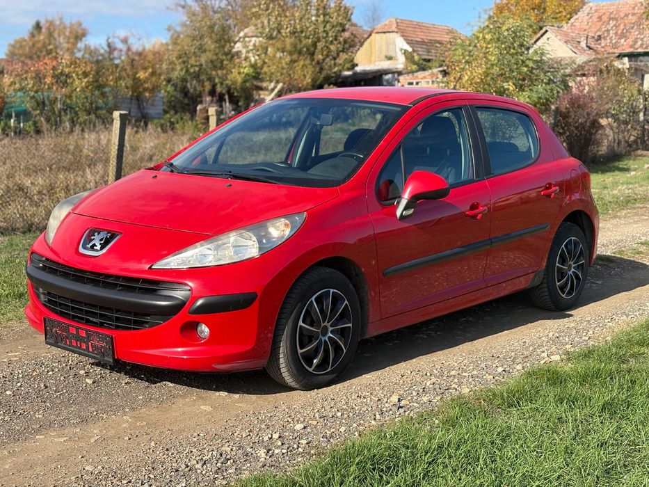 Peugeot 207 1.4 benzina