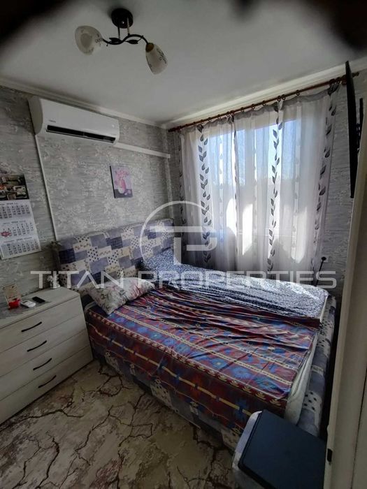 Продава се Тристаен апартамент в Бургас, Долно Езерово - 43 кв.м за 1807 €/кв.м - Снимка #1