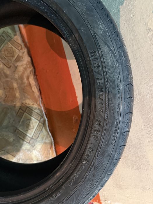 Балон бу сатам срочна 215/50/17