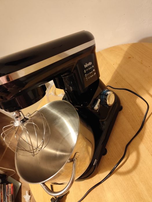 Vând mixer cu Biovita