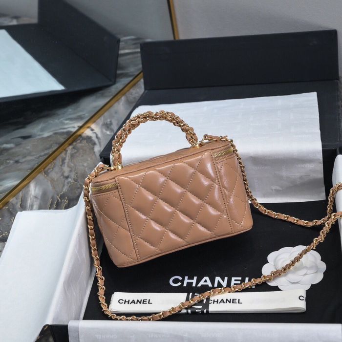Chanel естествена кожа