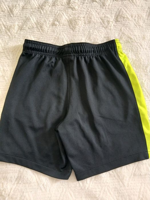 Colanti scurti  Nike pentru sala impecabili