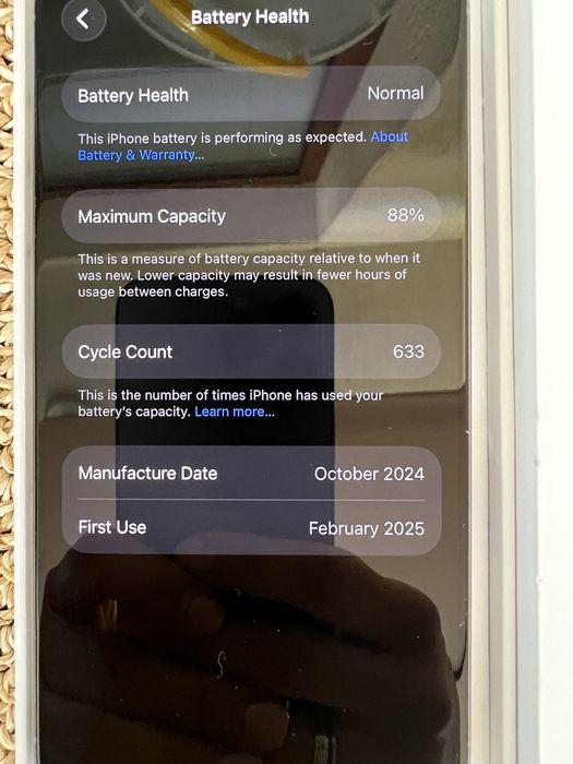 iPhone 16 Pro 128GB перфектен + гаранция