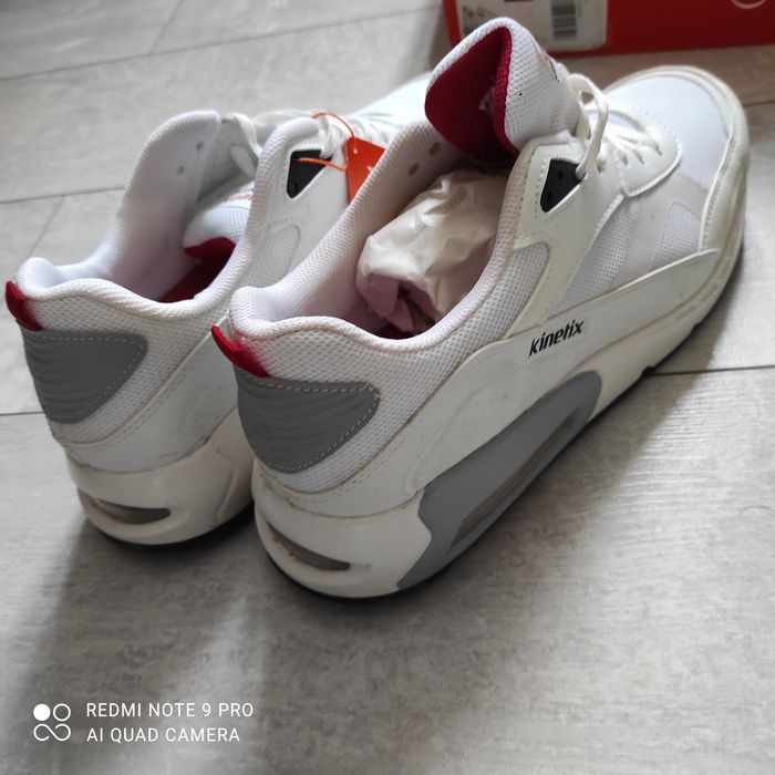Кросовки kinefix