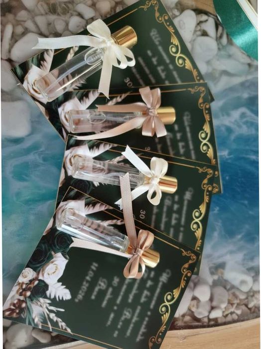 Подаръци за гости - Ръчно изработени мини парфюмчета