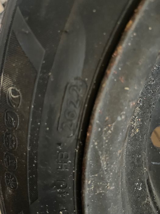 Гуми Hankook 165/70/14 всесезонни