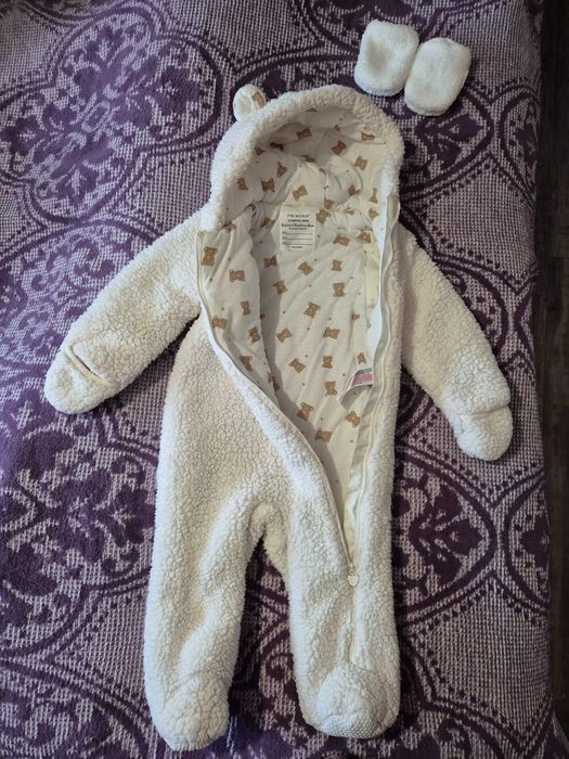 Бебешки космонафт 12- 18 м. Primark Англия