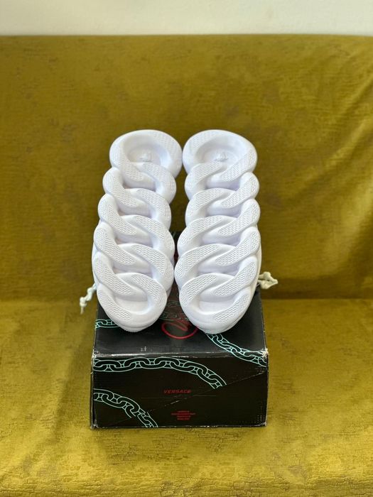 Versace Chain Reaction / 41-45