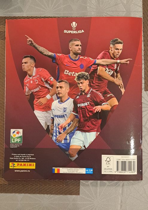 Album Superliga Panini + 114 stickere, pret negociabil