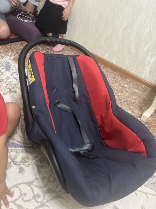 Продам детский стульчик для кормления, автолюльку