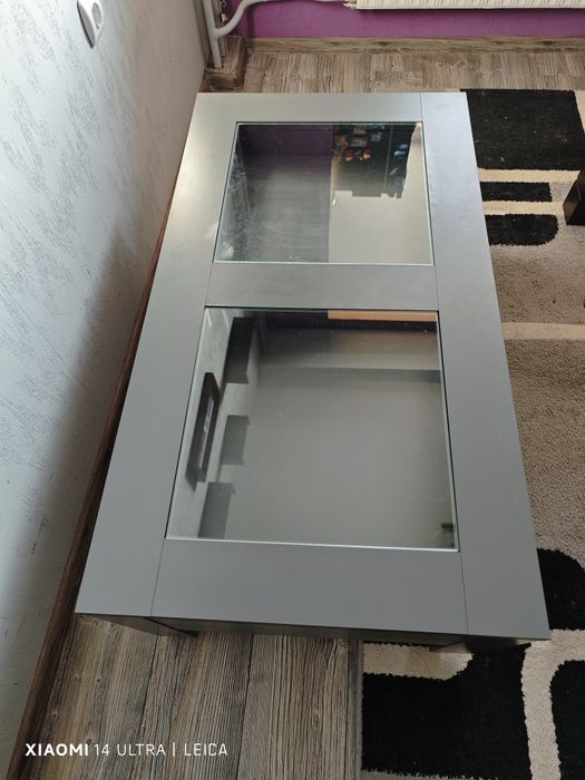 Холна масичка с чекмеджета