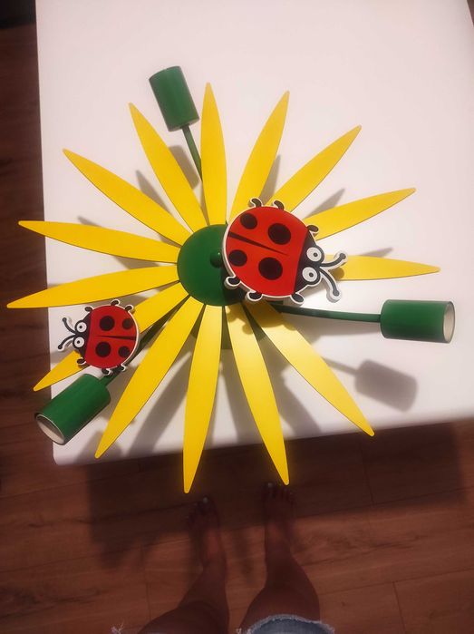 Детски полилей с калинки