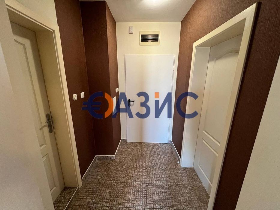 Продава се Едностаен апартамент в к.к. Слънчев бряг - 50 кв.м за 632 €/кв.м - Снимка #9