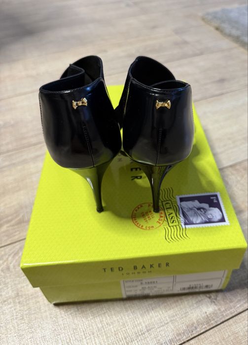 Ted Baker-дамски елегантни обувки