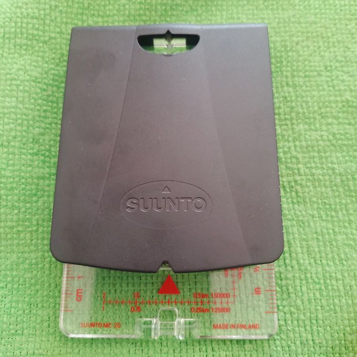 Busola Suunto MC-2G