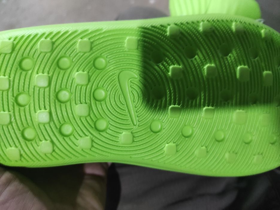 Продаются летние сабо Nike в ассортименте