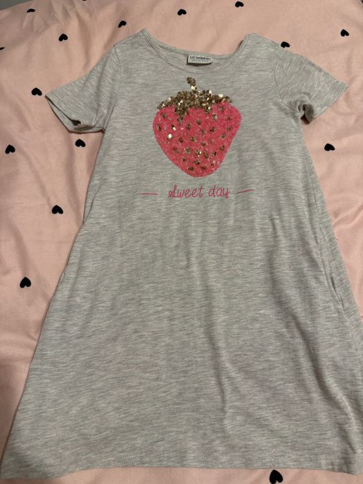 Rochite elegante pentru fetite