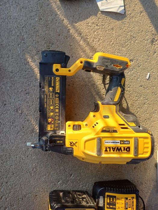 Pistol cuișoare  Dewalt DCN680D2 18V